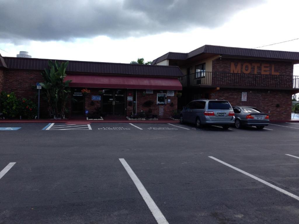 Americas Best Value Inn North Port Extérieur photo