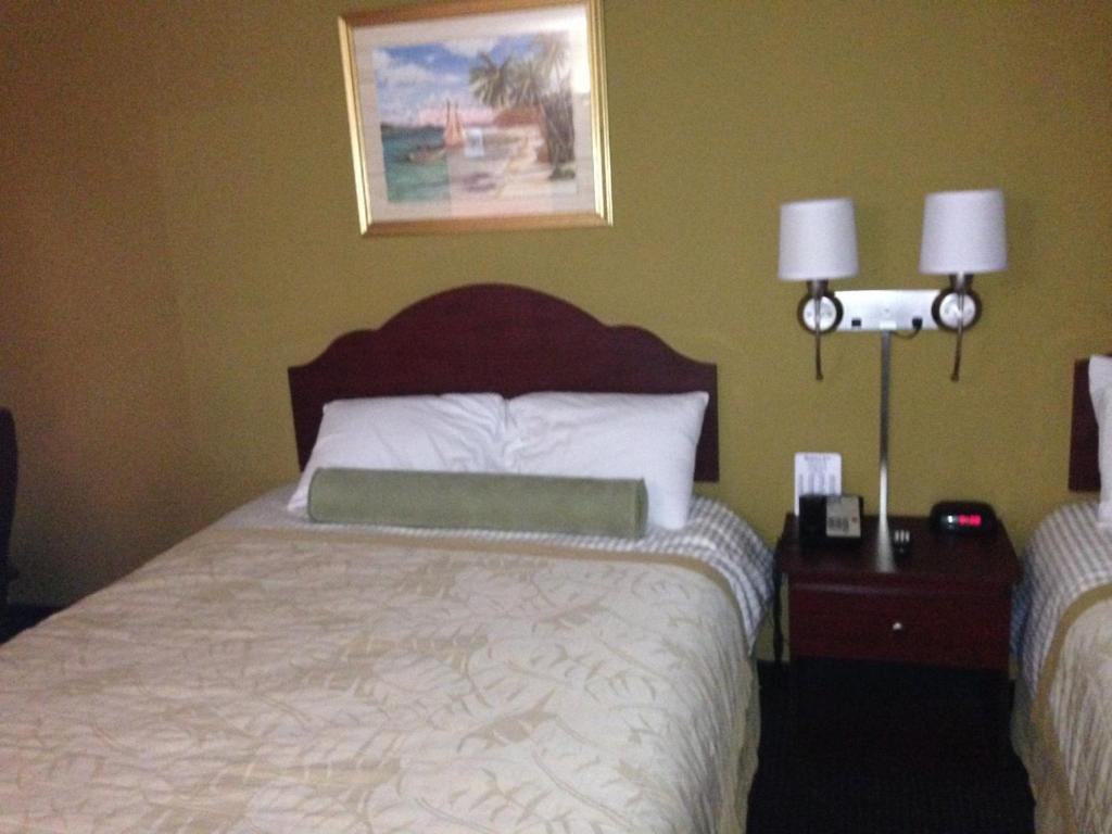 Americas Best Value Inn North Port Chambre photo
